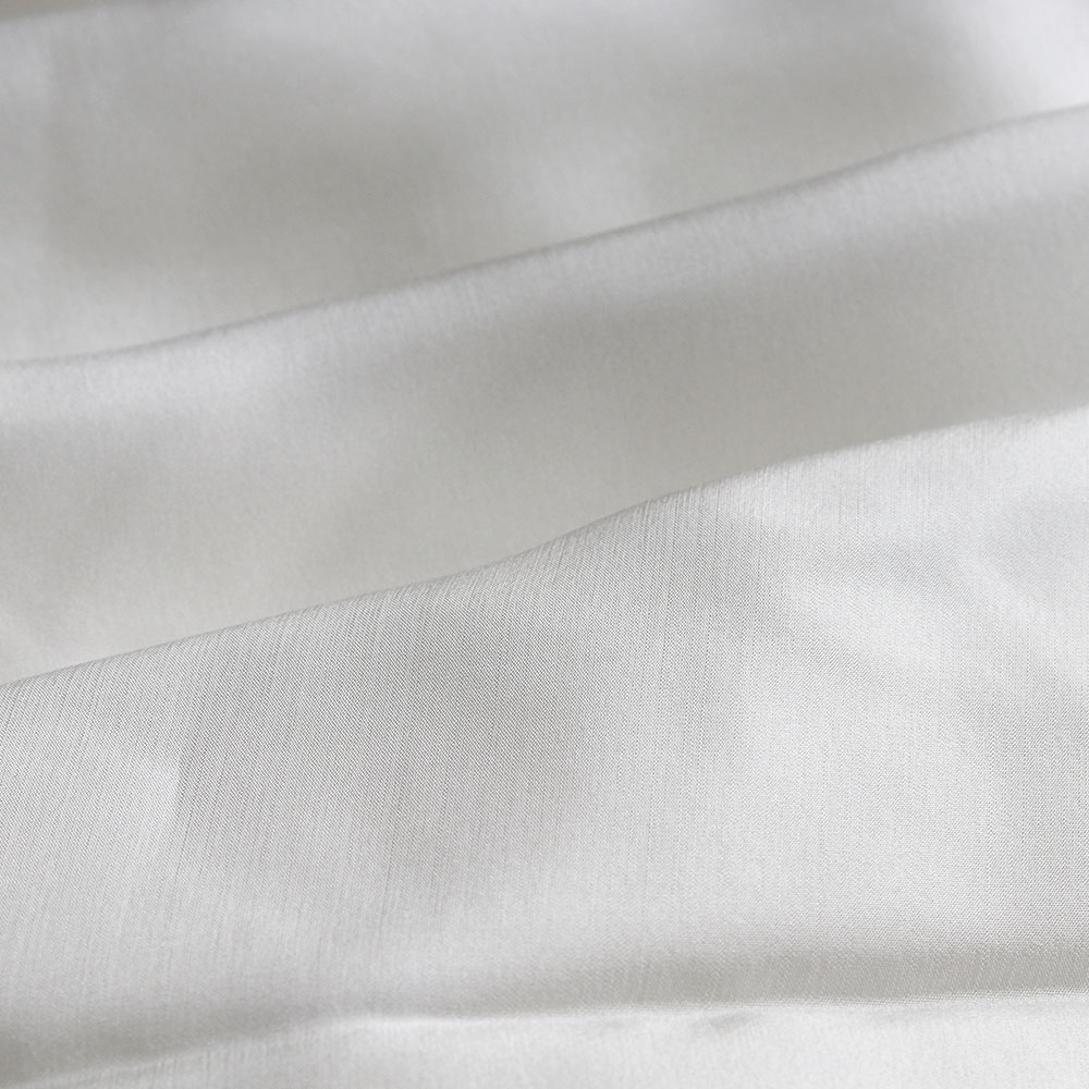 自然オフホワイト未染色シルク 100% ハブタイパグ生地ピュ - Silk Painting Dye のレビューと価格