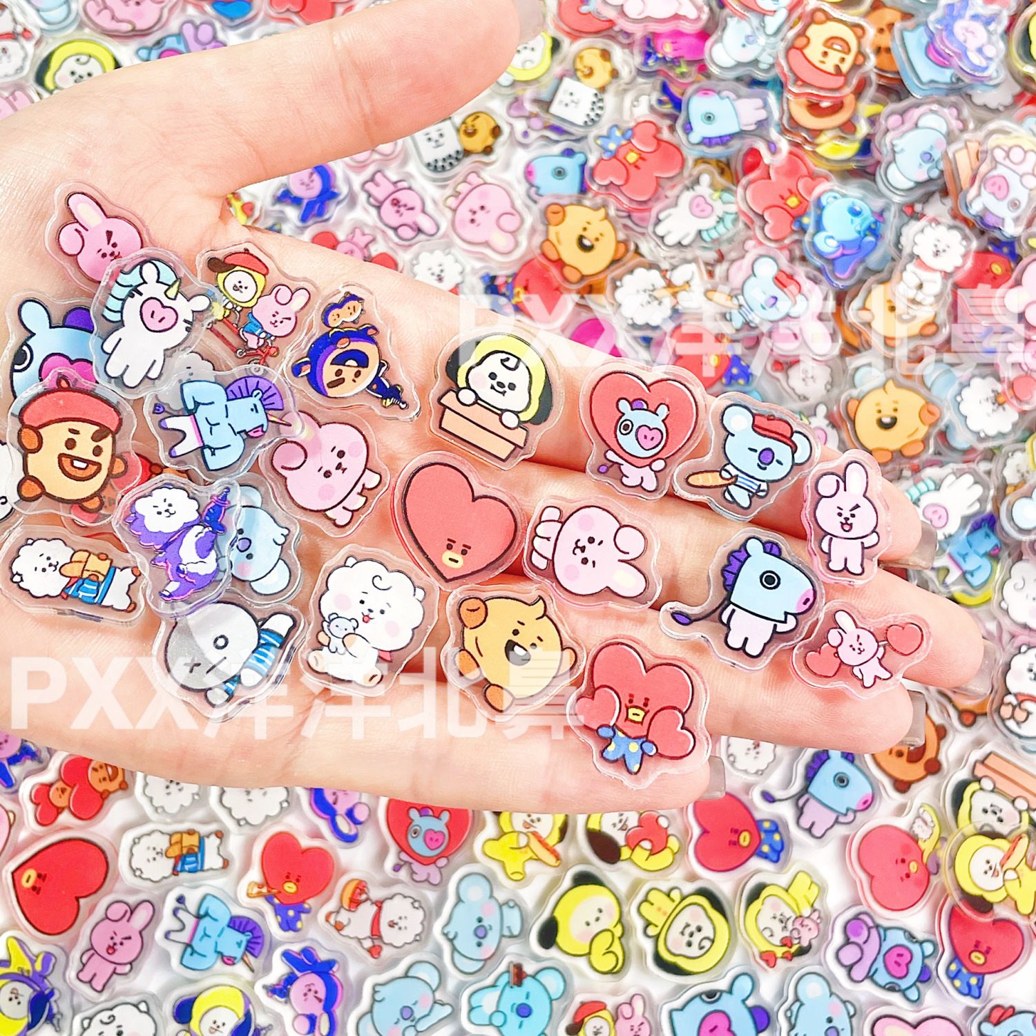 100個入り BT21 BTS シングルレイヤー 2cm ア - Art Craft Materials のレビューと価格
